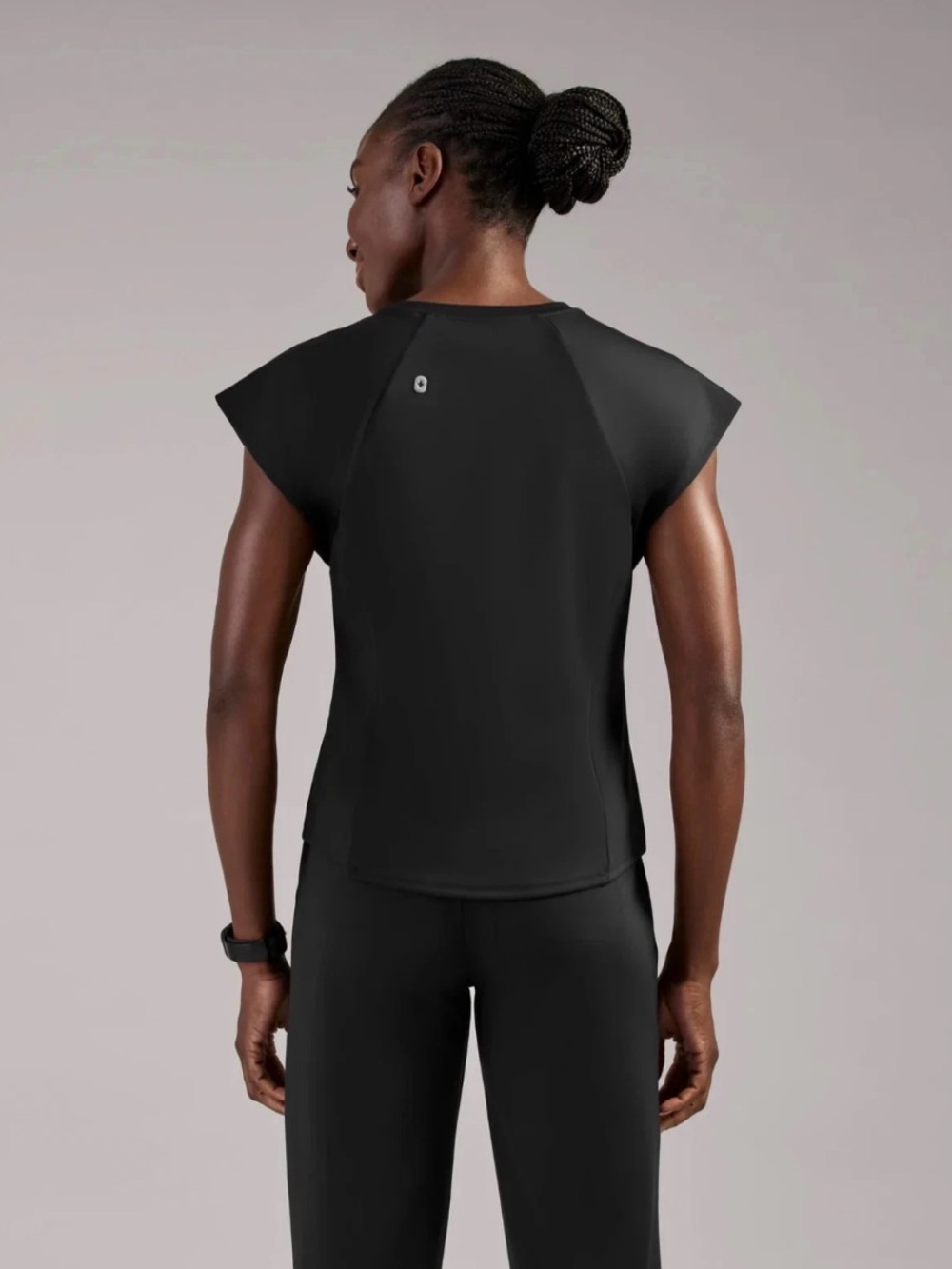 FIGS ROSA FORM SLIM CREWNECK - Picture 2 of 7